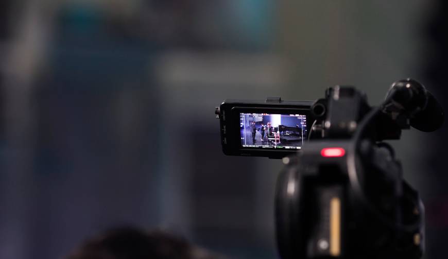 紧跟潮流！江华产品视频拍摄引领时尚新趋势